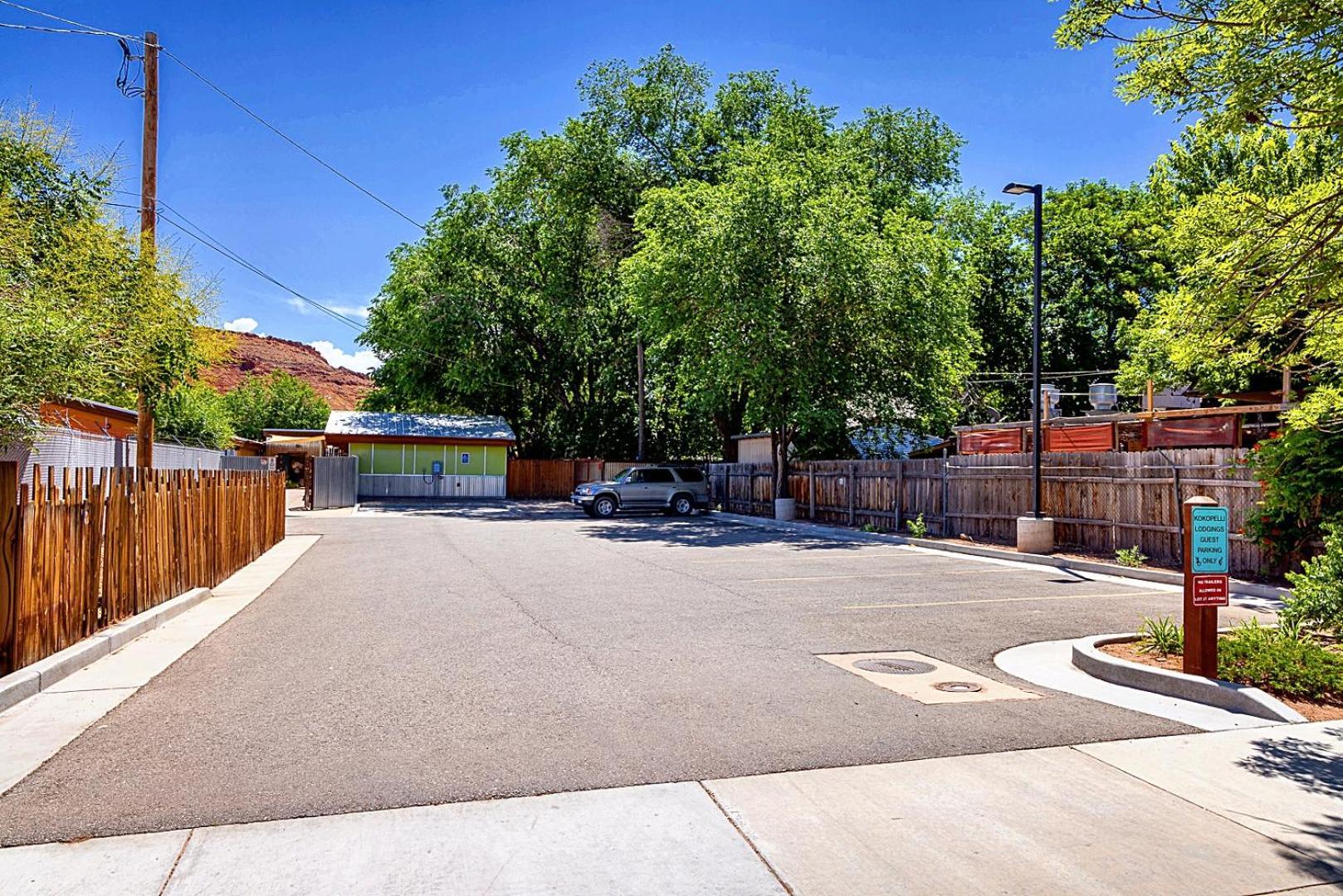 Downtown Kokopelli West 9 - Newly Remodeled Stylish Studio Moab Buitenkant foto