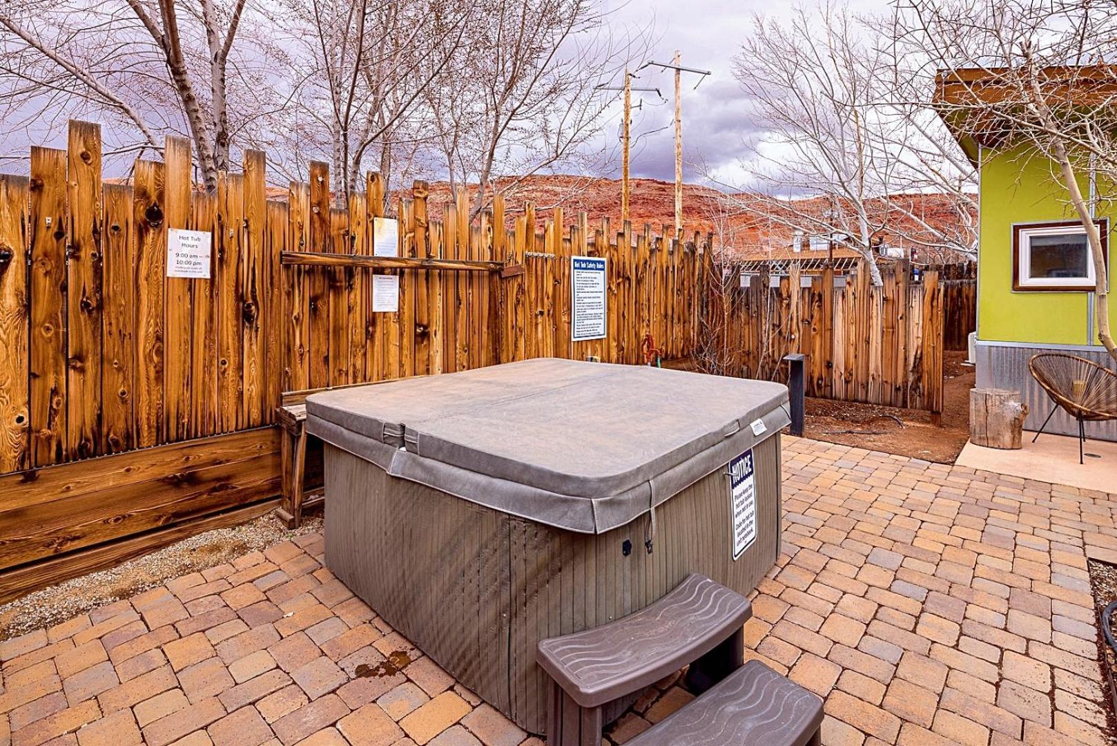 Downtown Kokopelli West 9 - Newly Remodeled Stylish Studio Moab Buitenkant foto